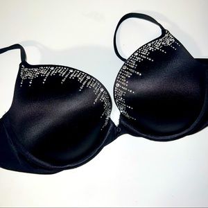 Victoria secret bra new condition 32DD